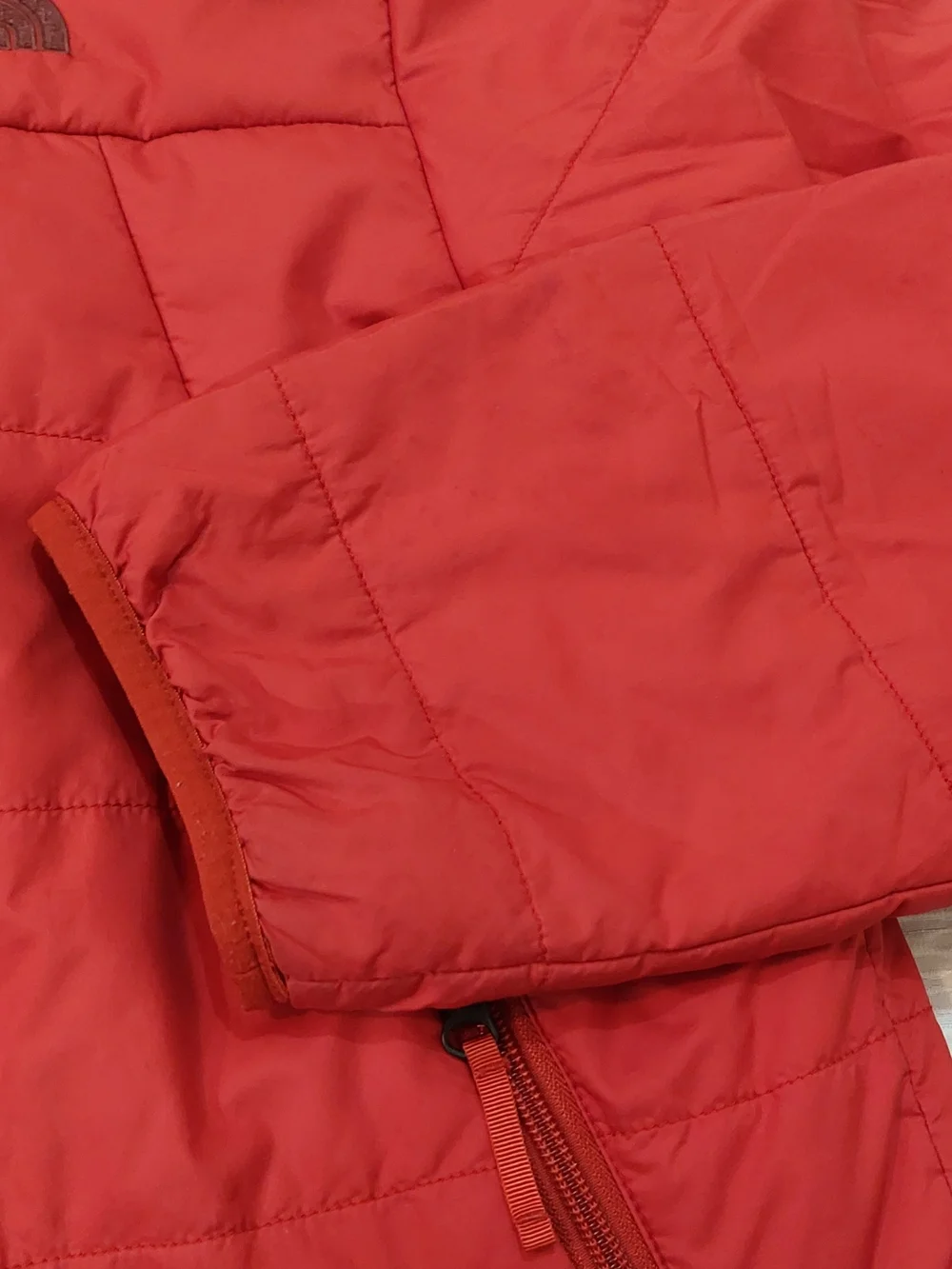 The North Face Men's Red/orange Lightweght Jacket Size Large